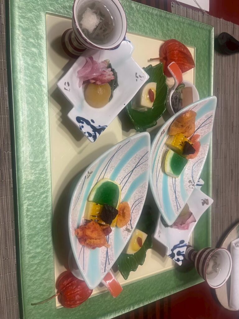鴨川館夕食・十種前菜盛り合わせ